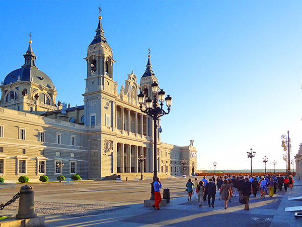 Foto Friday - a large Spanish cathedral at sunset