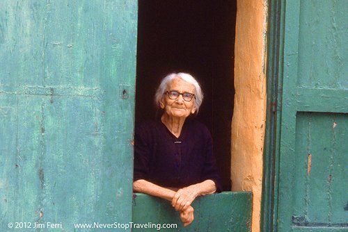 Foto Friday - a woman at her door in Valetta, Malta