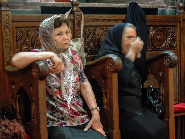 Foto Friday - two women in chairs with high armrests