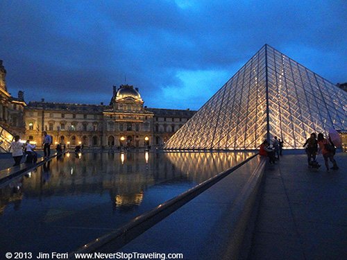 Foto Friday - I M Pei's Pyramid,  Louvre, Paris, France