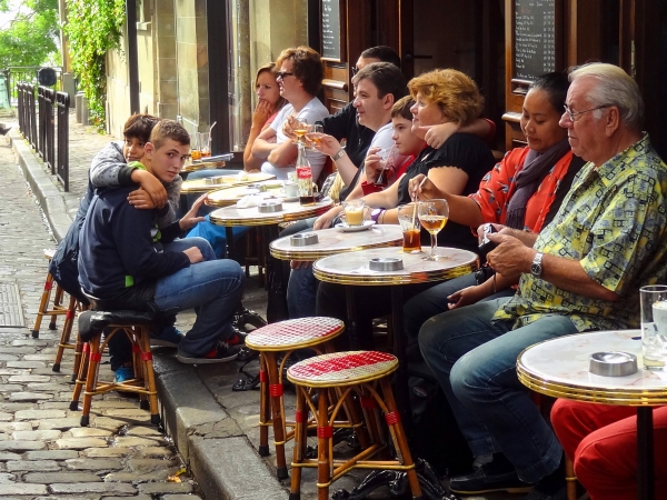 Foto Friday - Cafe - Palce du Tertre, Montmartre, Paris
