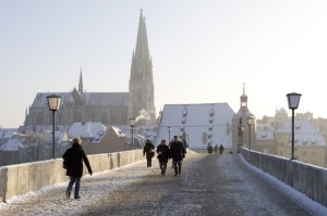 Snowy bridge in Regensburg