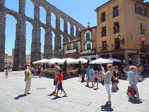 a roman aqueduct