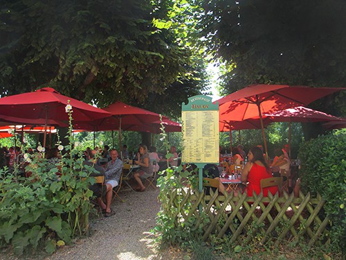 Dining at Restaurant Baudy in Giverny