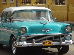 Driving in Havana, American-style in Cuba