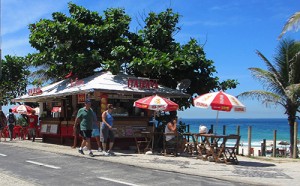 Barra da Tijuca promenade / photo: Donna Manz