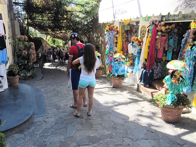 Positano shops