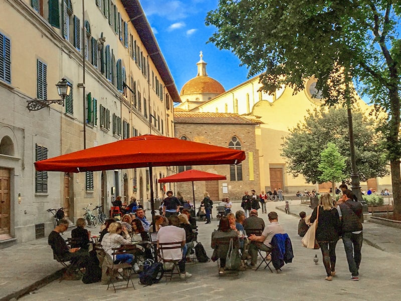 an outdoor cafe in Florence