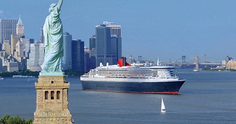 The Queen Mary 2 departing New Yor