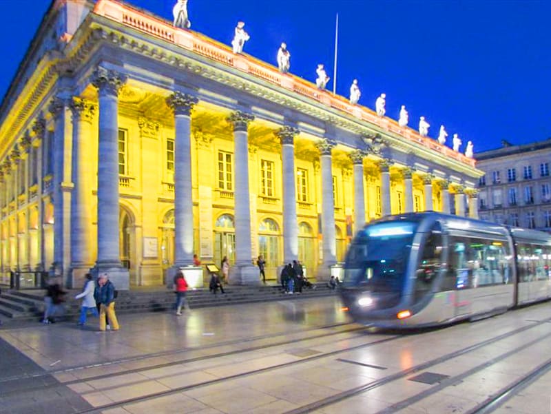 an opera house seen on a Bordeaux cruise