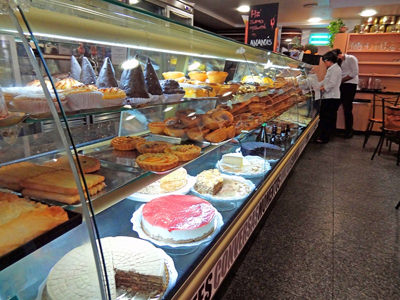 image of people in a pastry shop in Coimbra seen on a daytrip from Lisbon