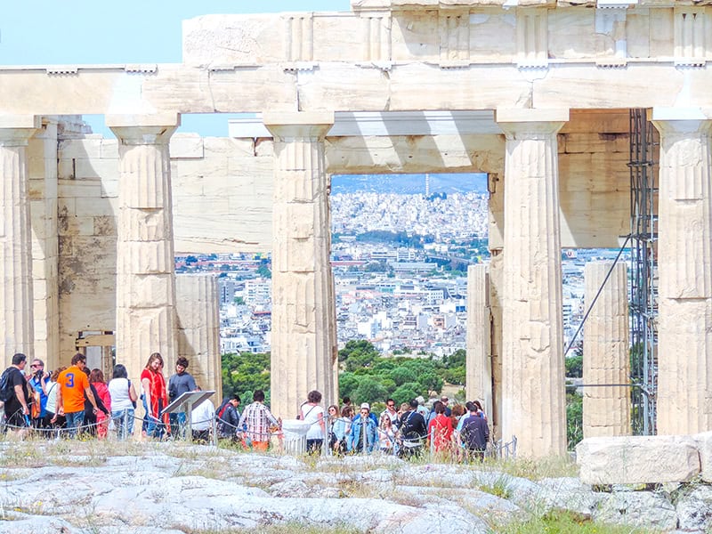 people in the Acropolis seen during 2 days in Athens