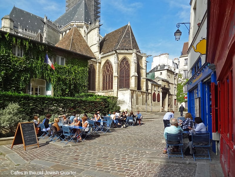 people in cafes in photos of Paris