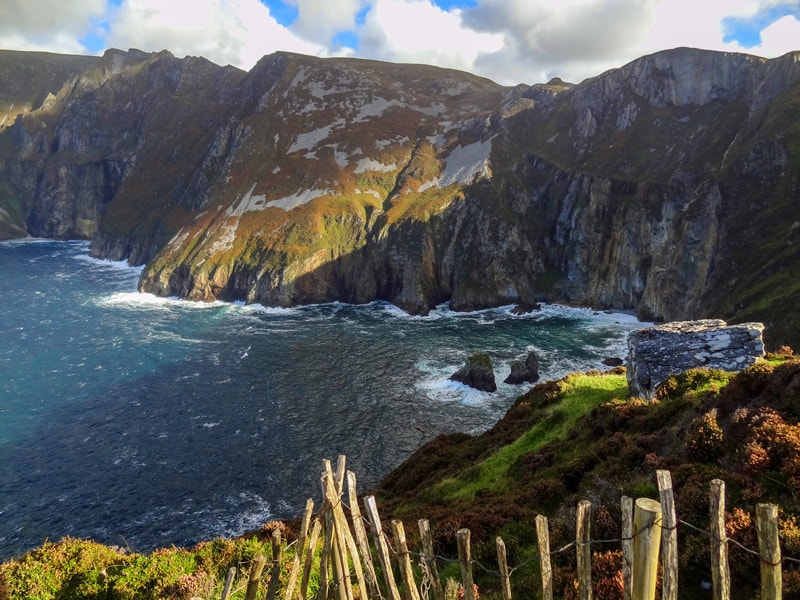 The ocean and the high cliffs of Slieve League