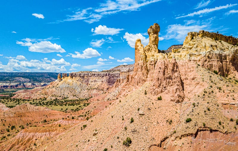 a rugged western landscape - Georgia O’Keeffe New Mexico 
