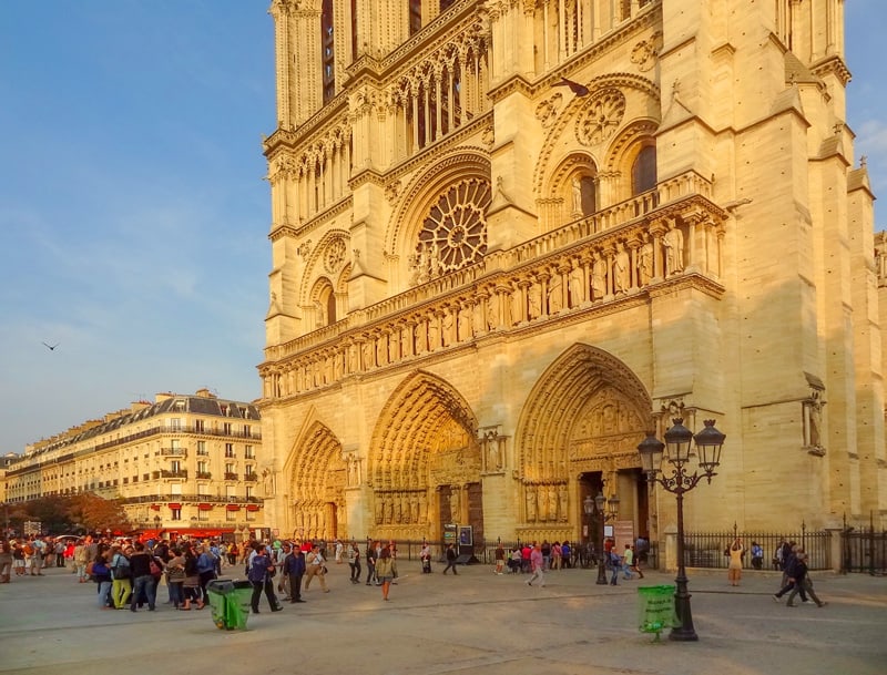 places to visit in paris for 2 days