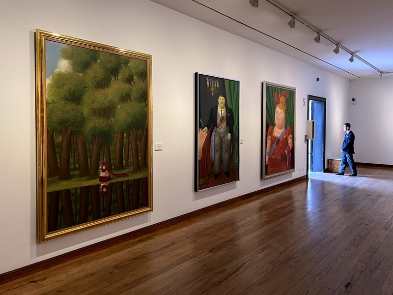 paintings in the Museo de Botero