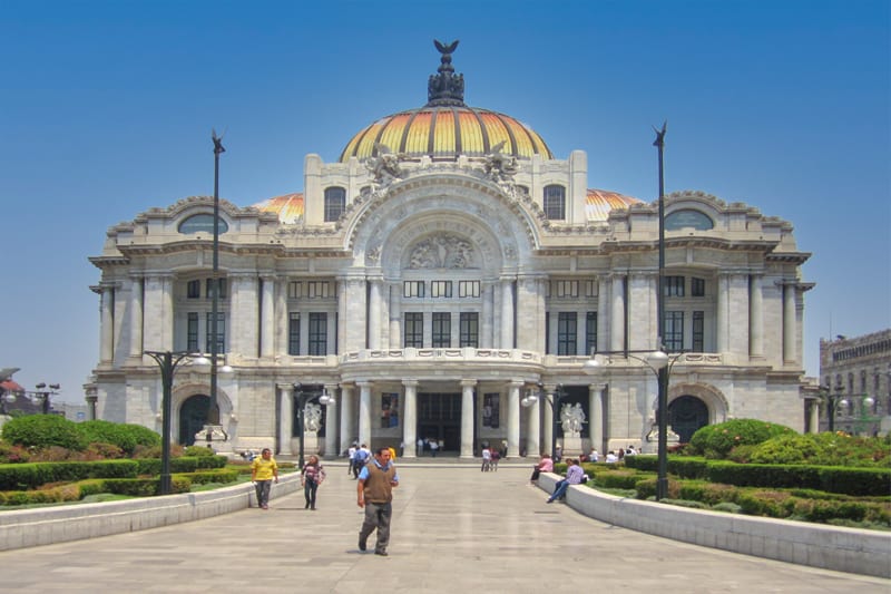 The Palacio de Bellas Artes - one of the places to visit in Mexico City