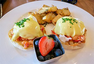 a breakfast of lobster and eggs Benedict