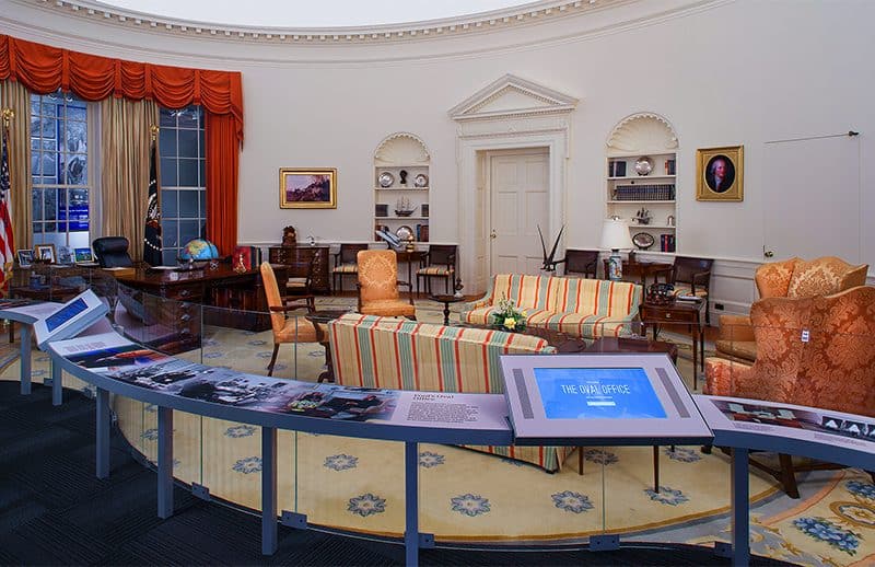 the oval office exhibit in the presidential museum of Gerald Ford