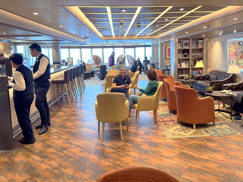 people ina restaurante aboard the Silversea Silver Moon