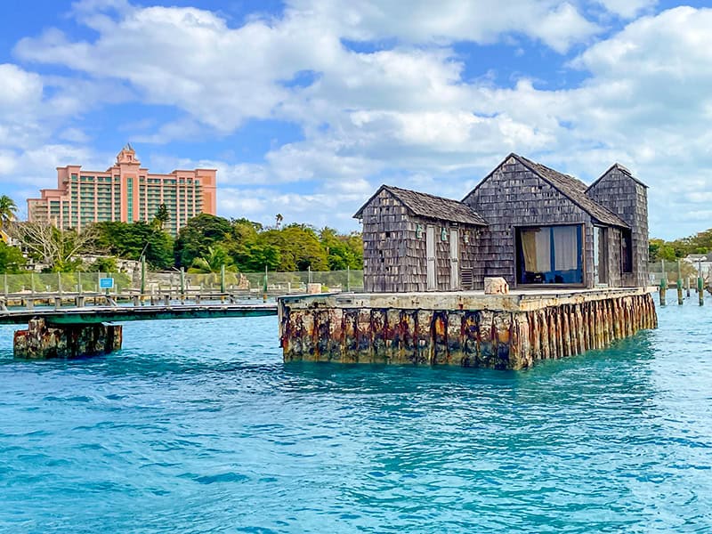 a cottage over the water - review of atlantis bahamas