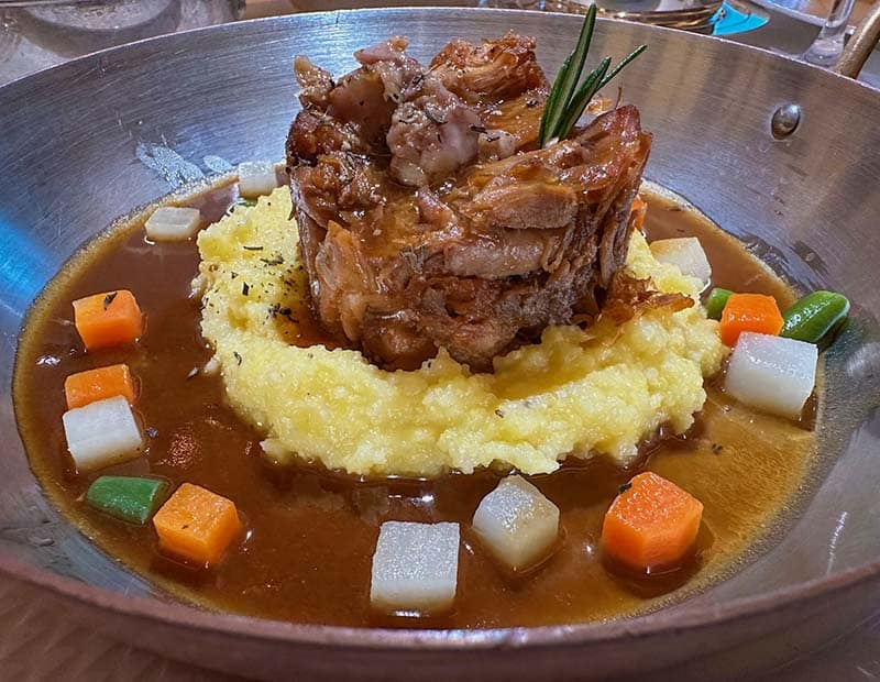 a dish of osso buco